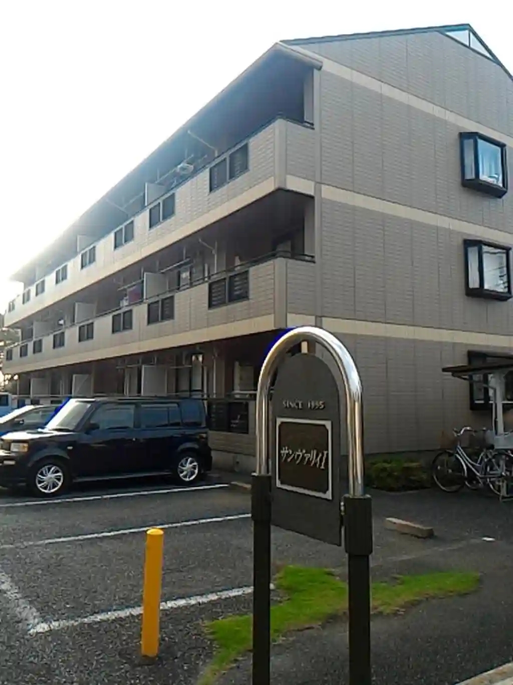 サンヴァリーI 外観