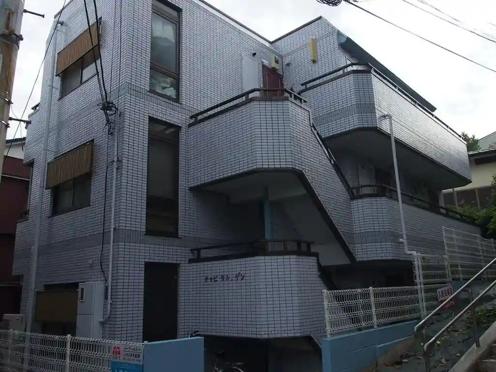 キャピタル・ゲン 外観