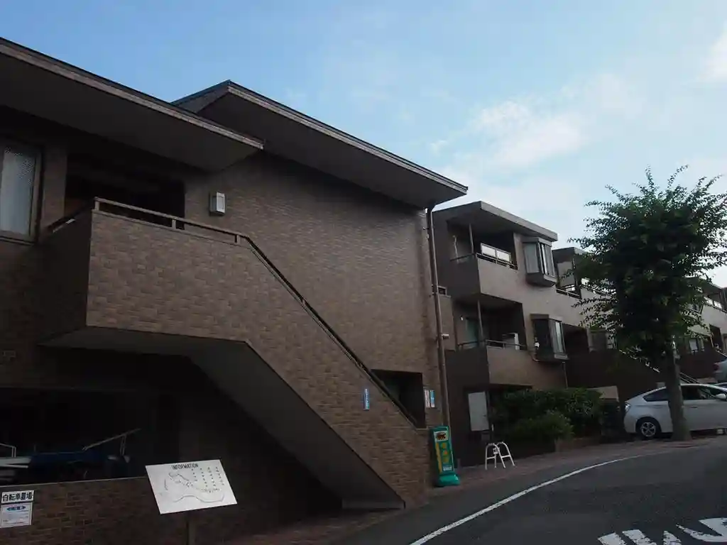 ナイスステージ湘南富岡 外観