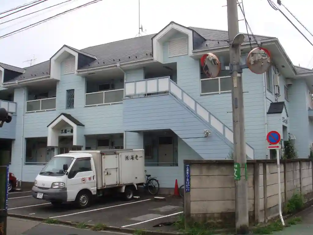 三鷹一番館 外観