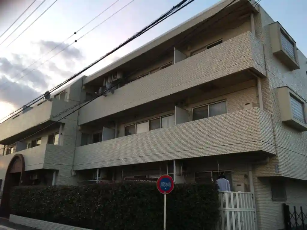ライオンズマンション逗子 外観