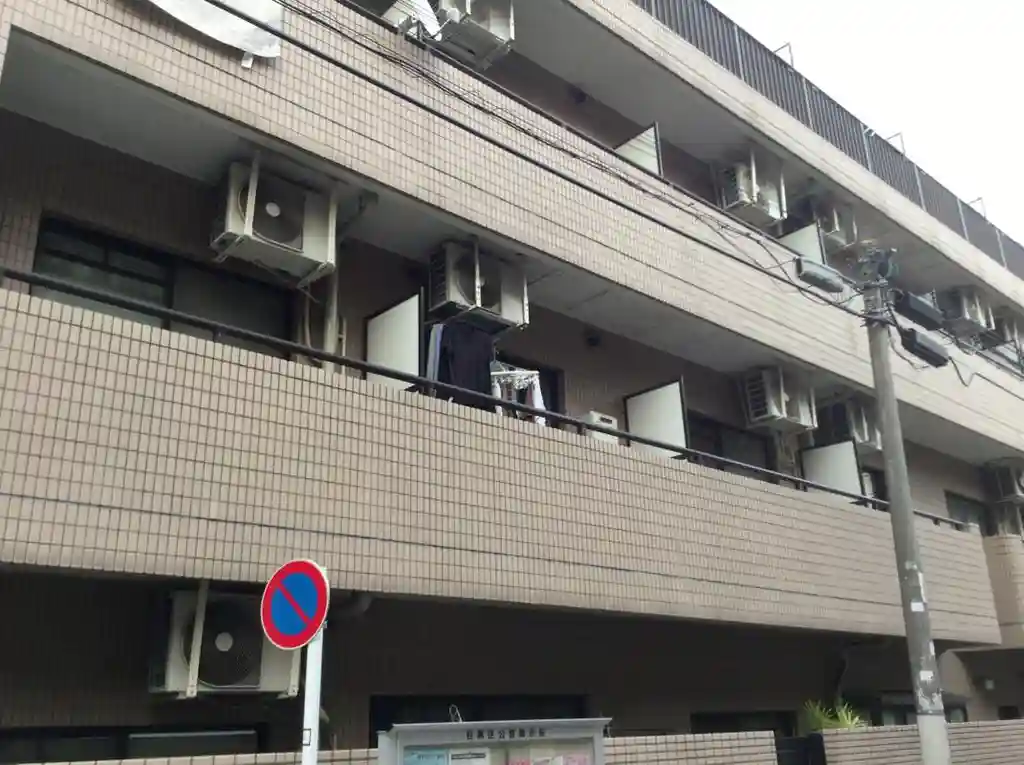 クレッセント東山 外観