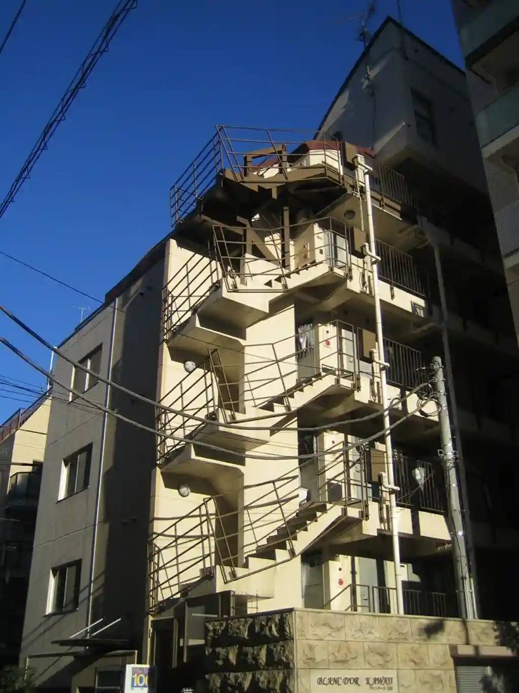 シーズ川崎本町 外観