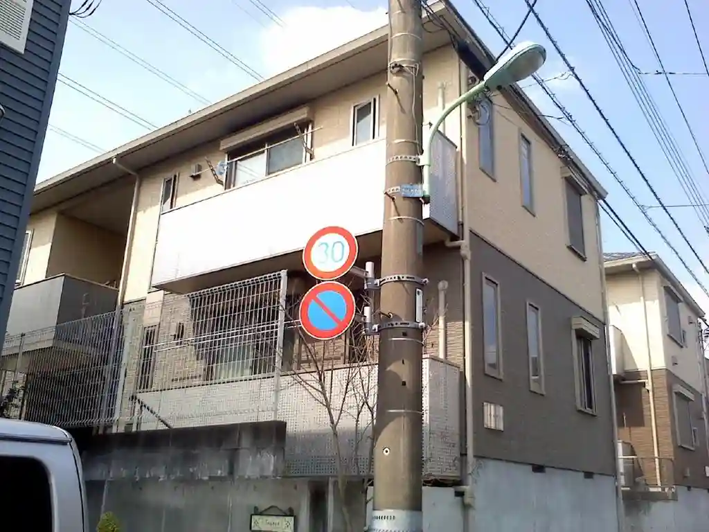 ウテナ成瀬 外観