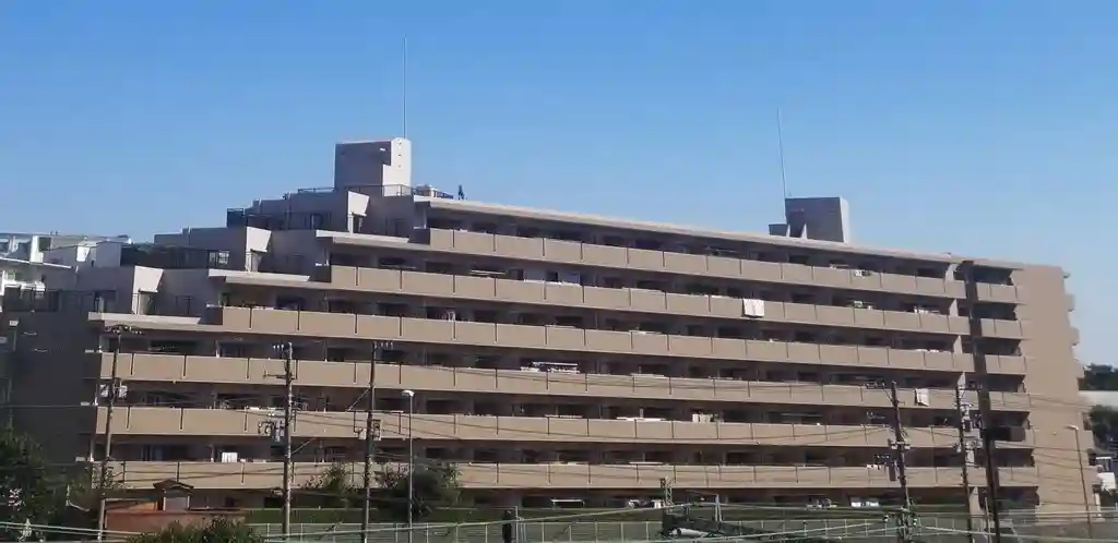メゾン横浜能見台2 外観