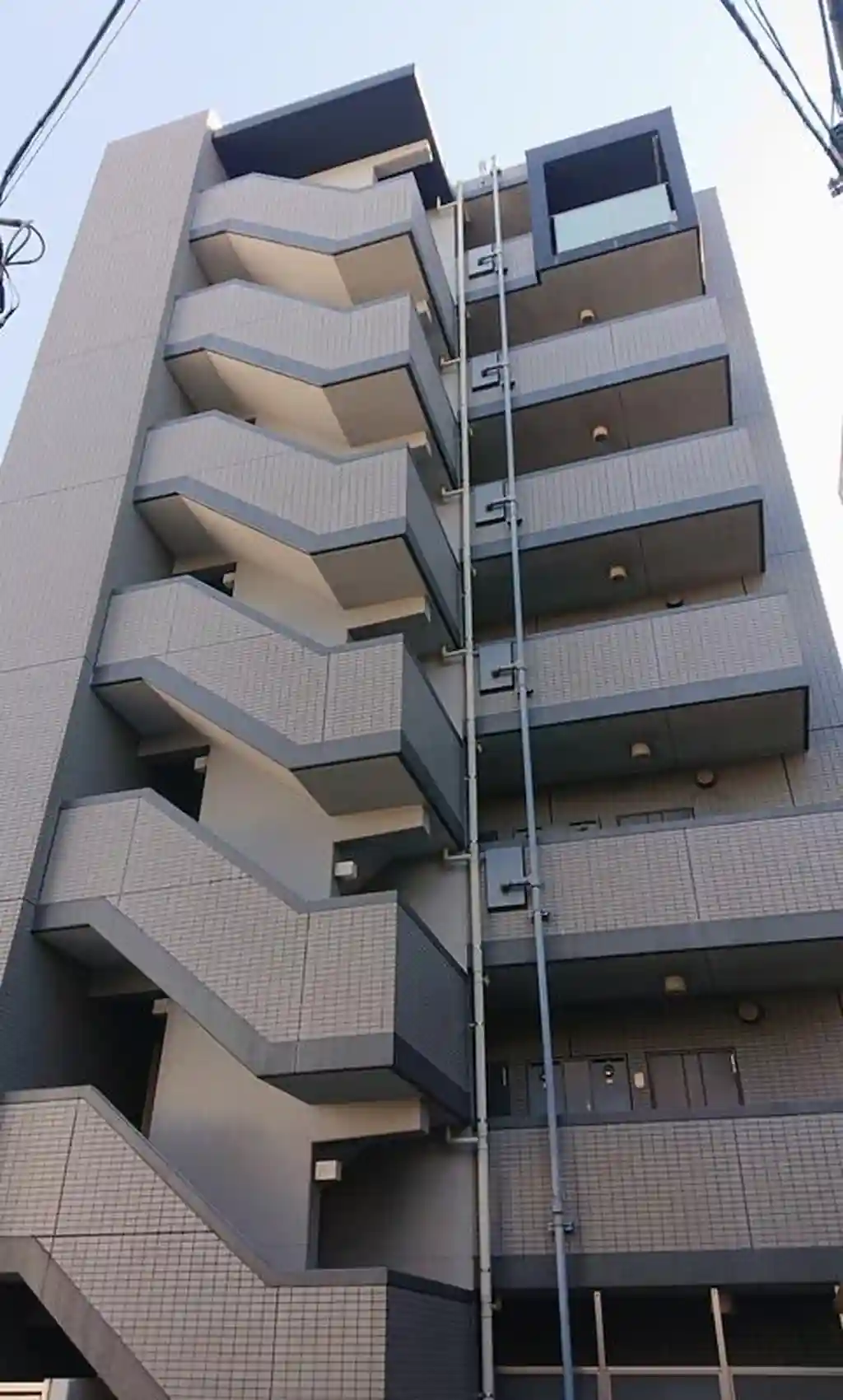 BELLPETRA 外観