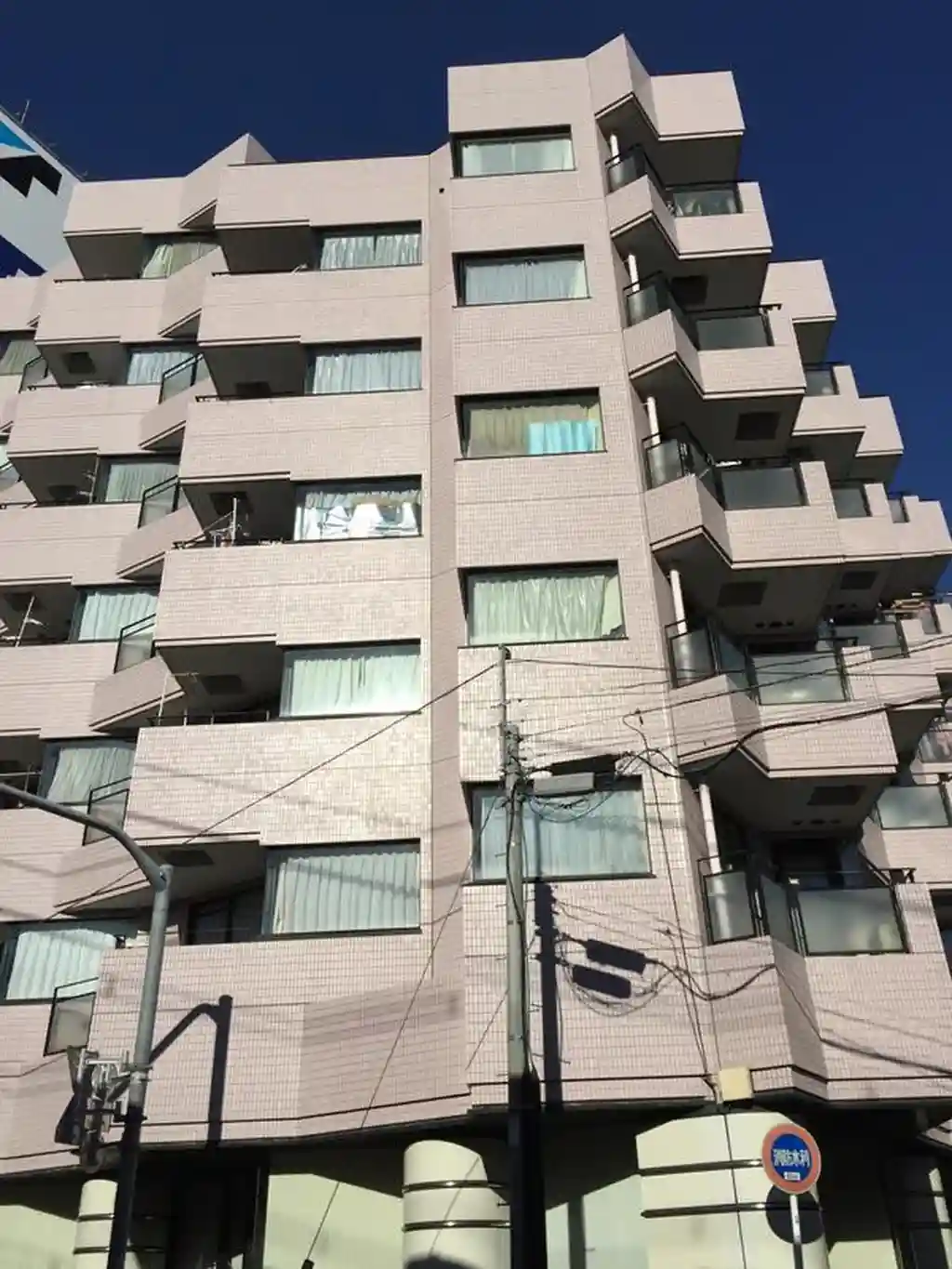 コーポリヴァーストン 外観
