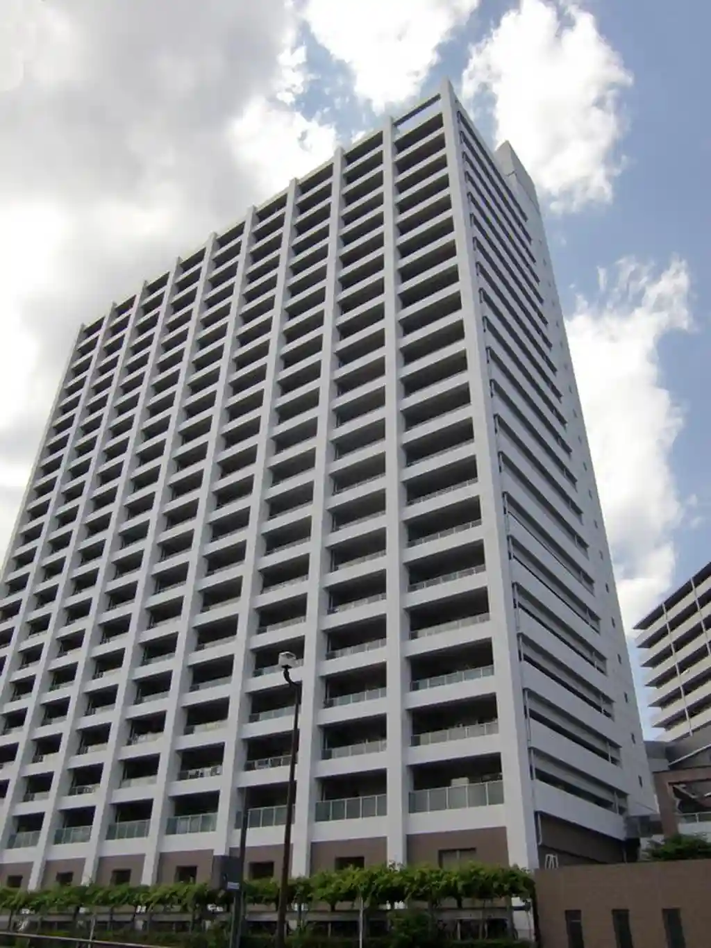 海老名ステーションフロント ビナマークスWEST 外観
