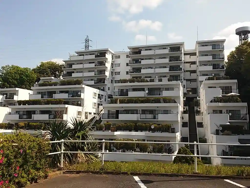 宮前平ロイヤルマンション 外観