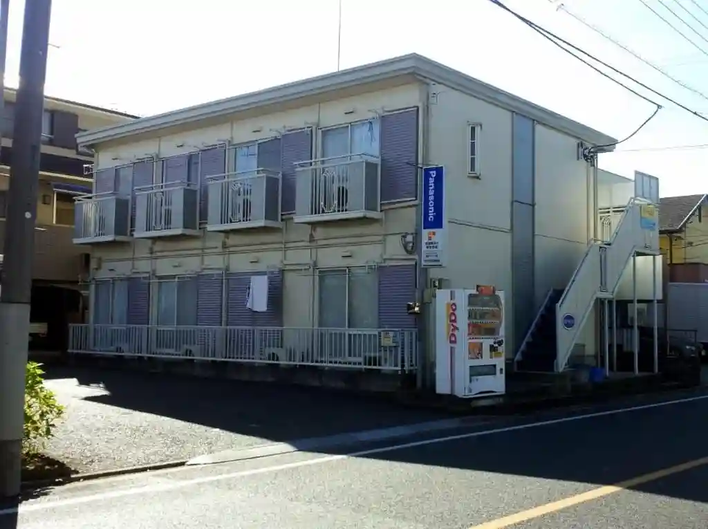 ロベール・ユウ 外観