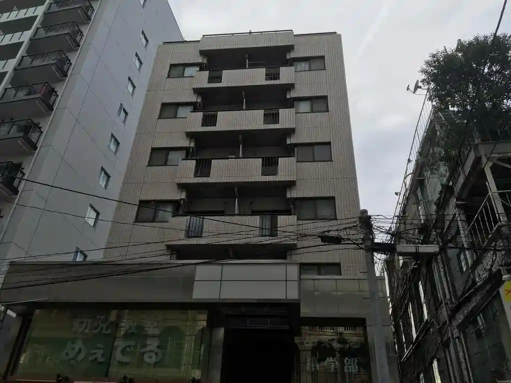 ラフィーヌ・南八幡 外観