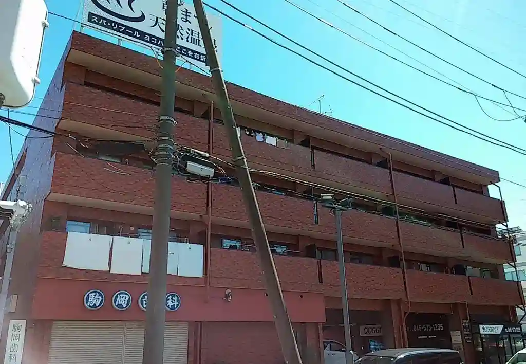 ヒサキハイツ駒岡 外観