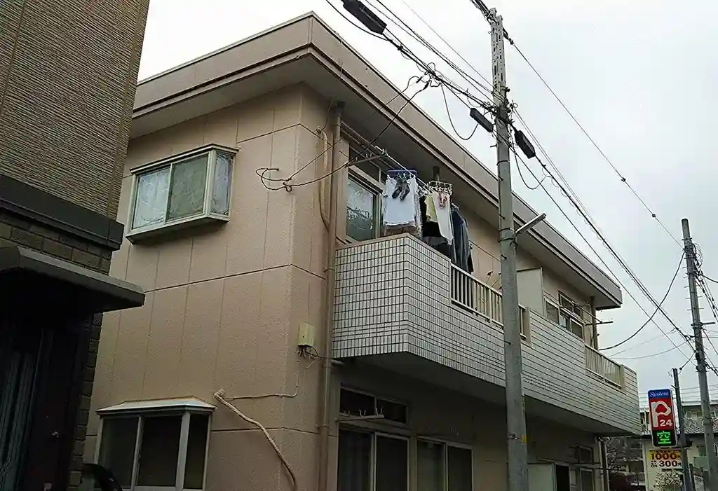 フラット栄 外観