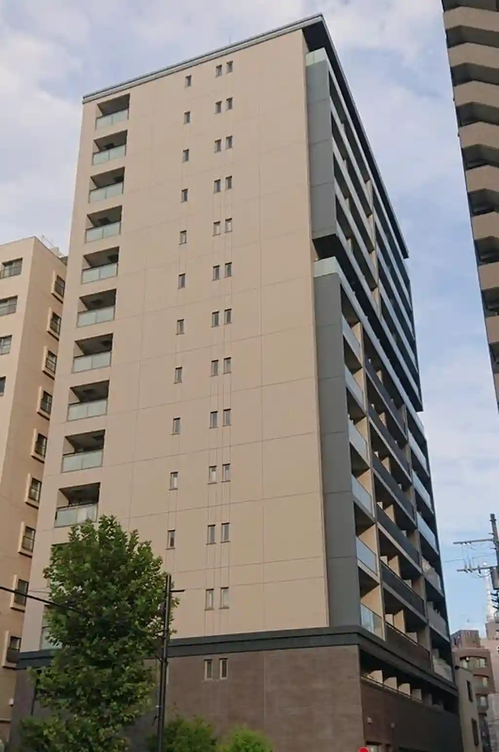 コンシェリア東京<IRIYA STATION FRONT> 外観