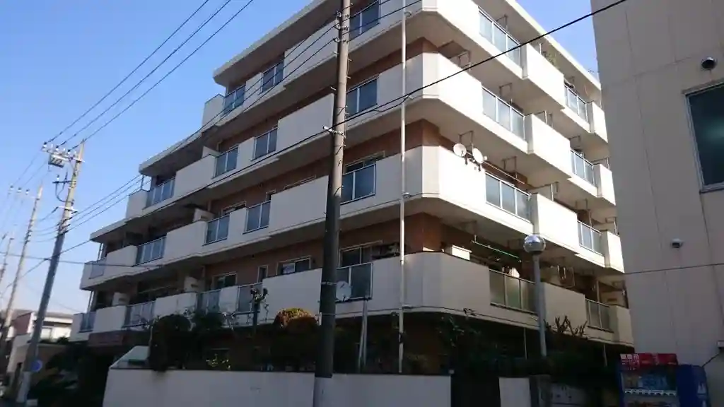 川口飯塚第2ローヤルコーポ 外観