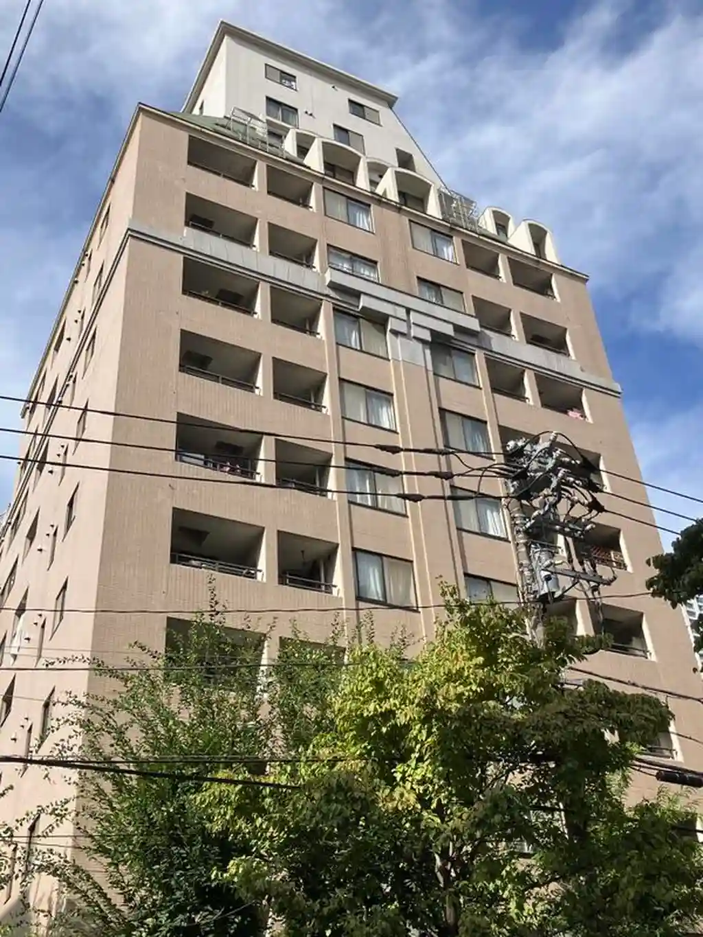 アクシア新宿御苑 外観