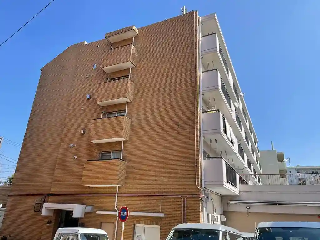 ソーワ豪徳寺マンション 外観