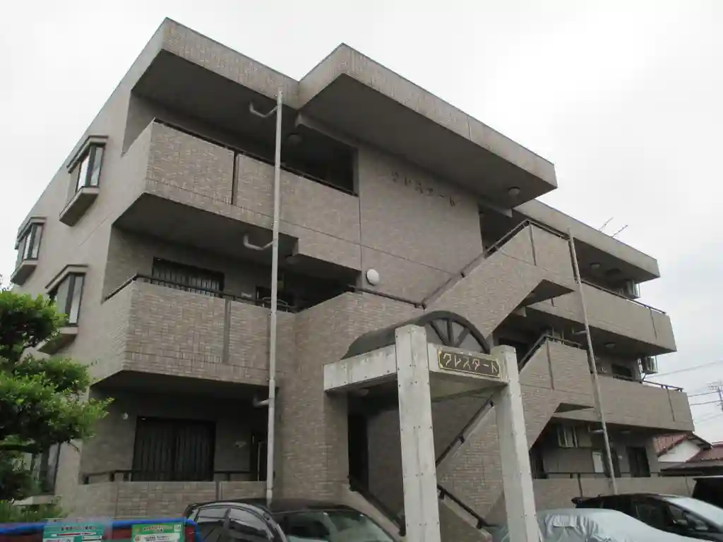 クレスタート 外観