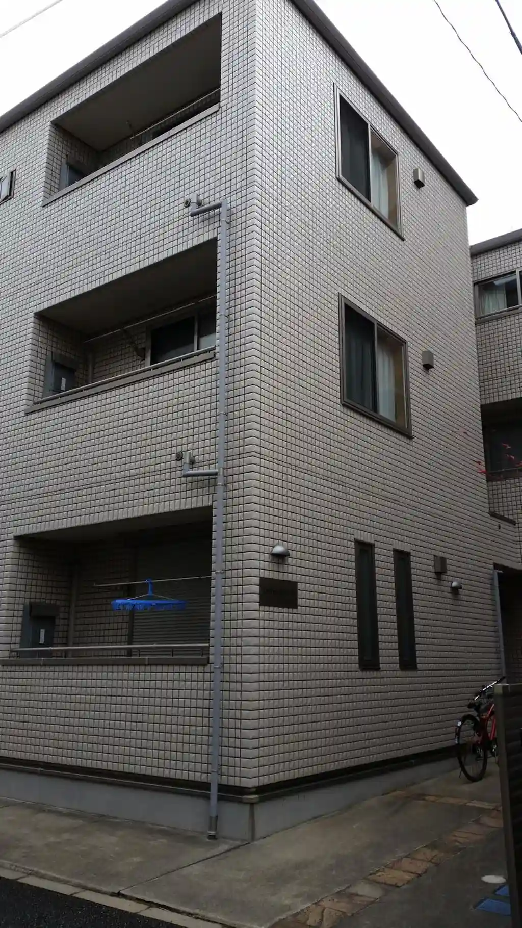 コフレドゥペルル 外観