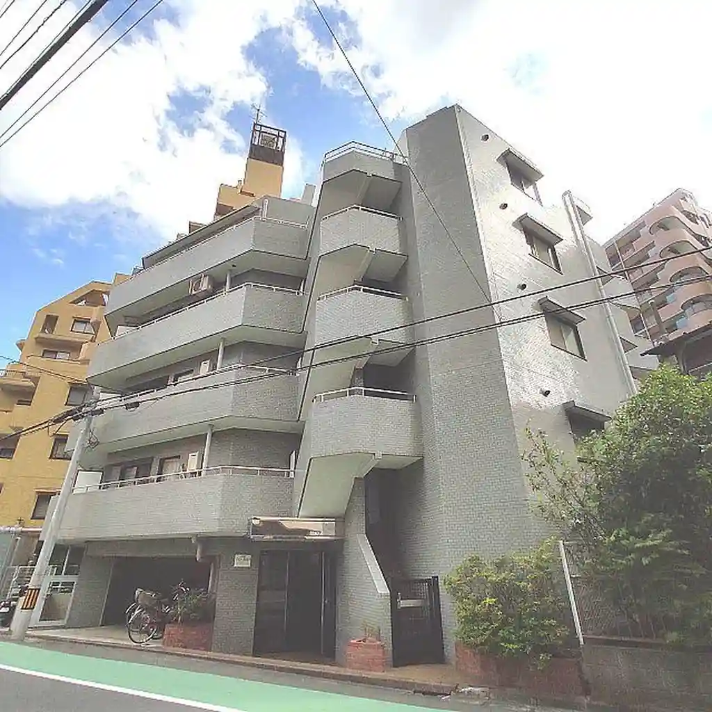 コスモスパジオ浦和常盤 外観