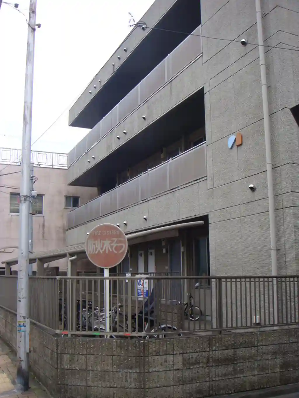 サンメゾン山中 外観