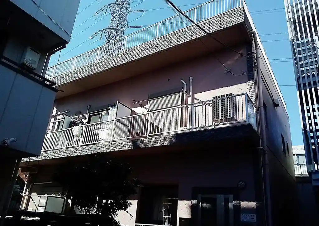 モンステラ駒岡 外観