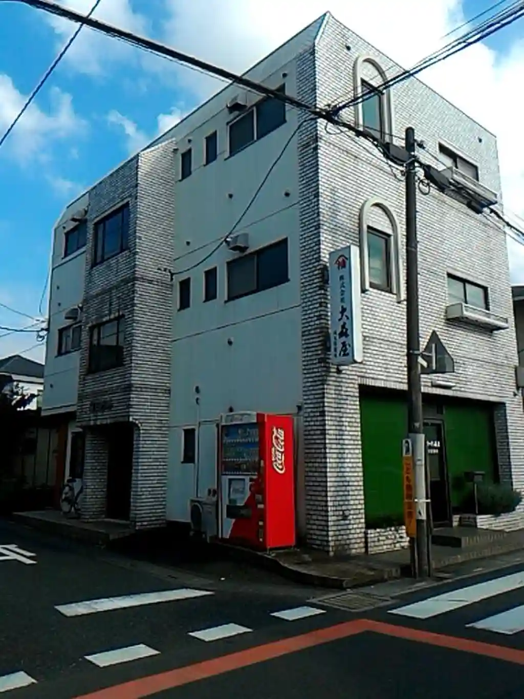 毎日ビル 外観