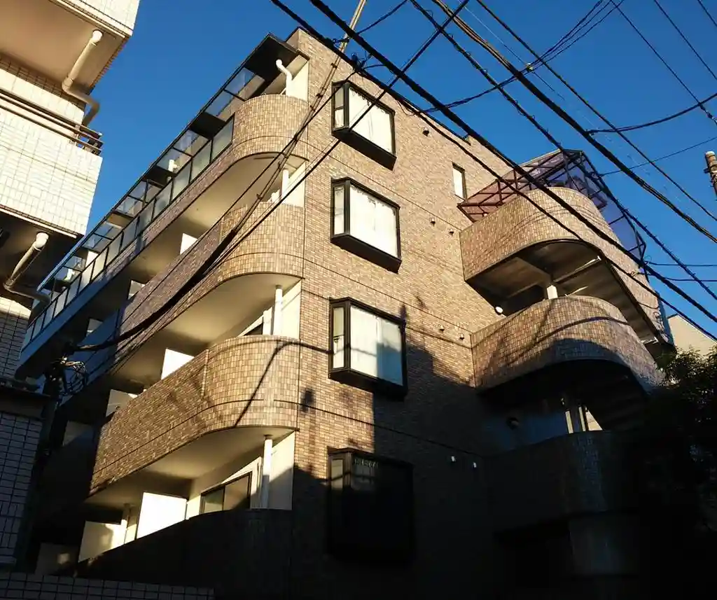 リシェス明大前 外観