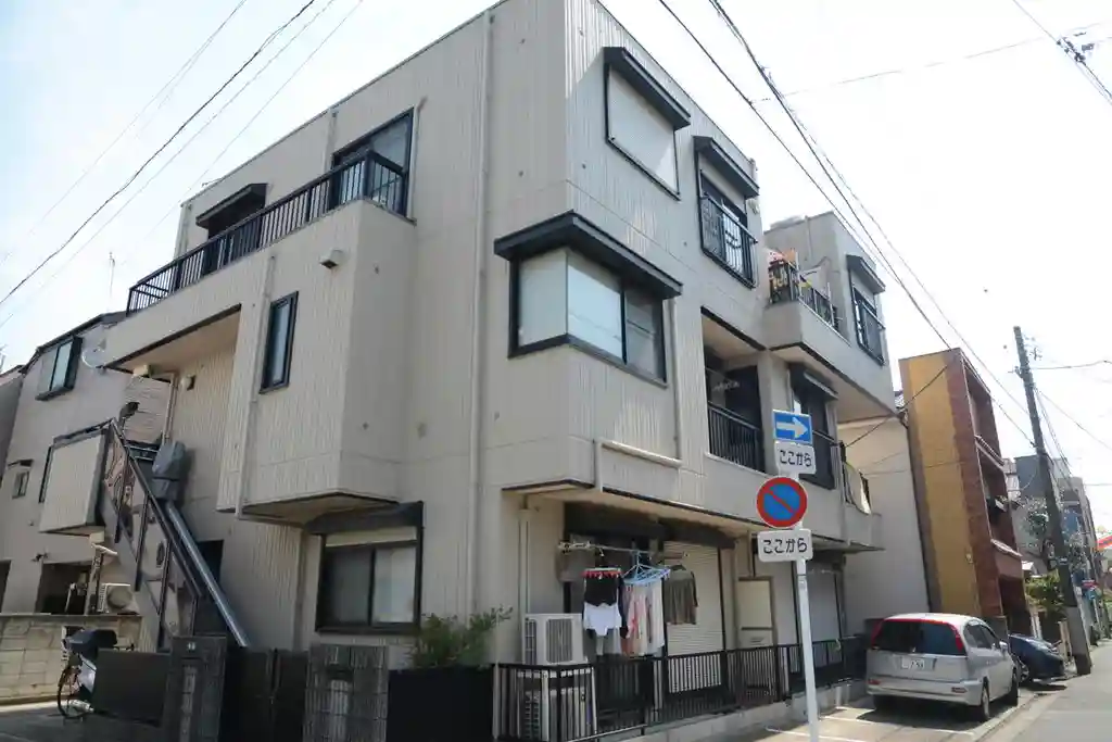 パークマルシェ 外観