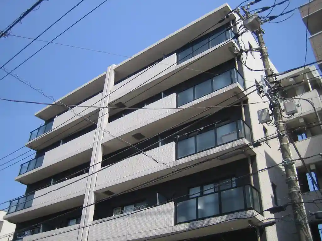コルクラージュ横浜 外観