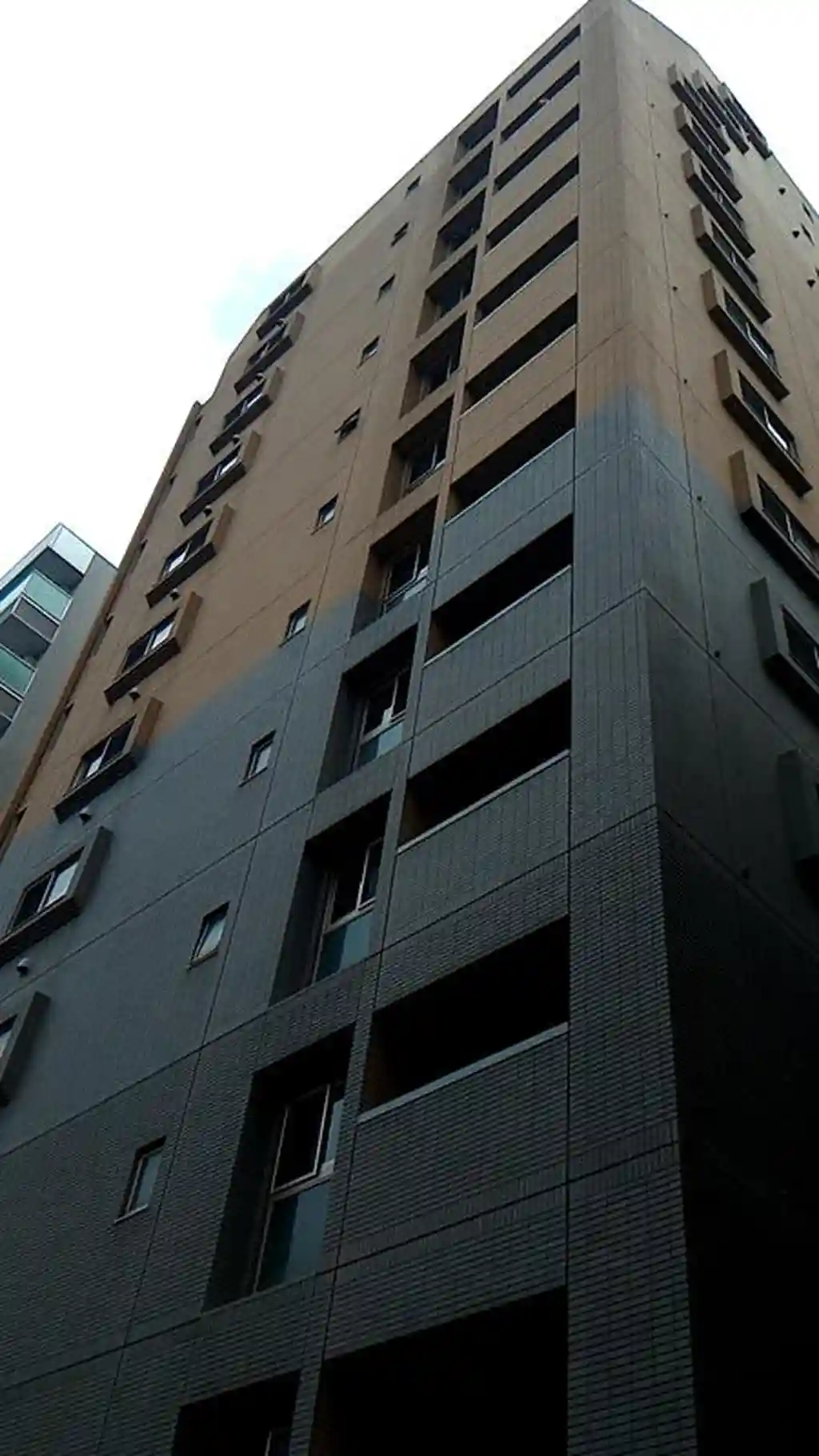 パレステュディオ新宿パークサイド 外観