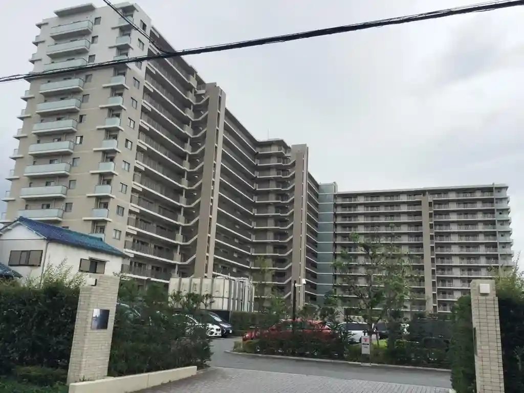 D’レスティア鶴間 外観
