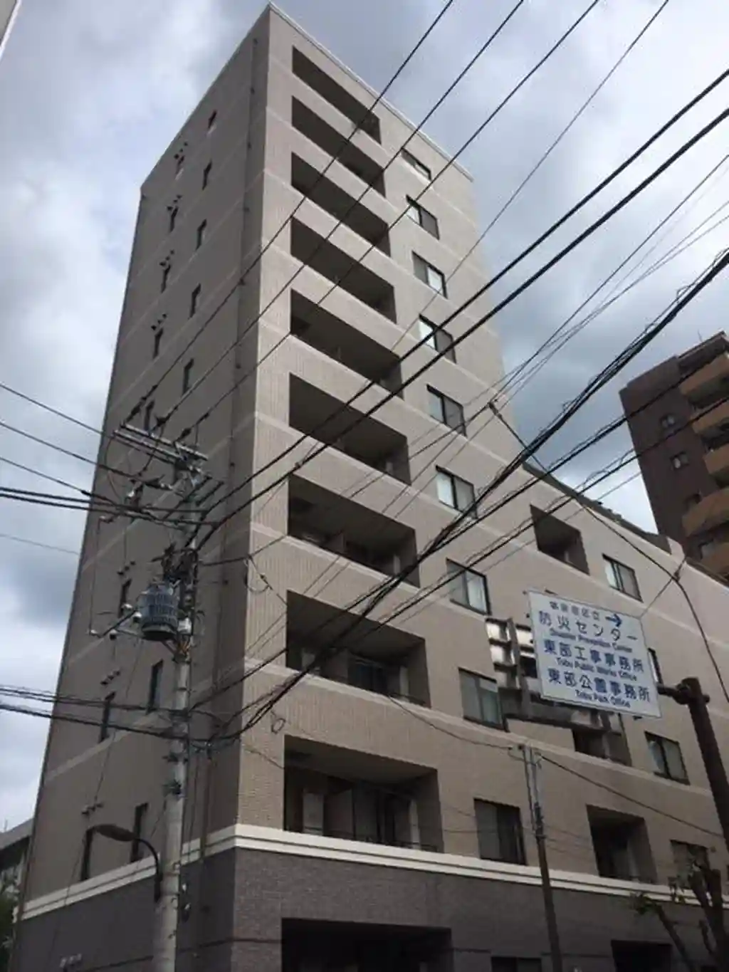アビテ市ヶ谷仲之町 外観