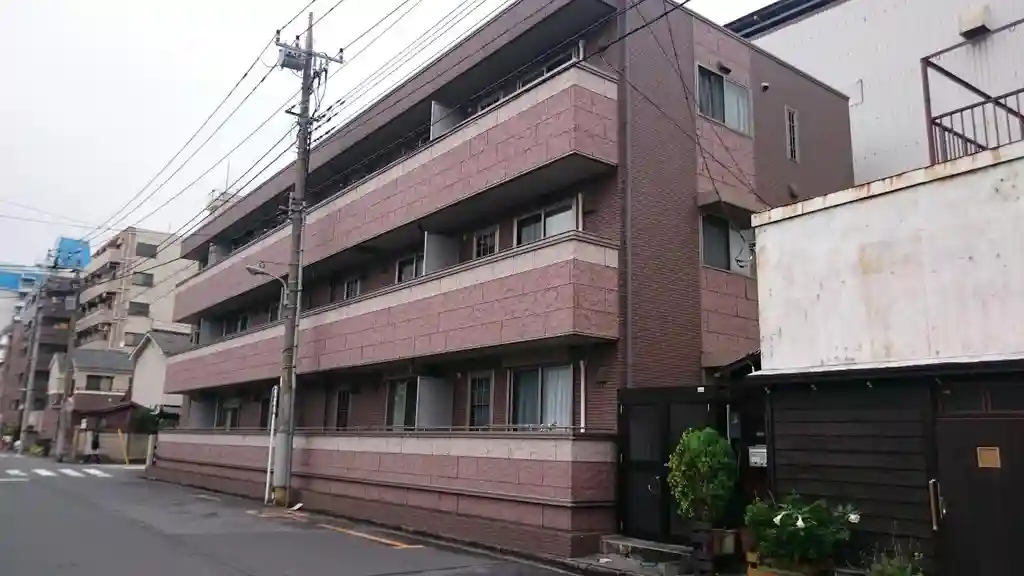 パレ ロワイヤル デ メール 外観
