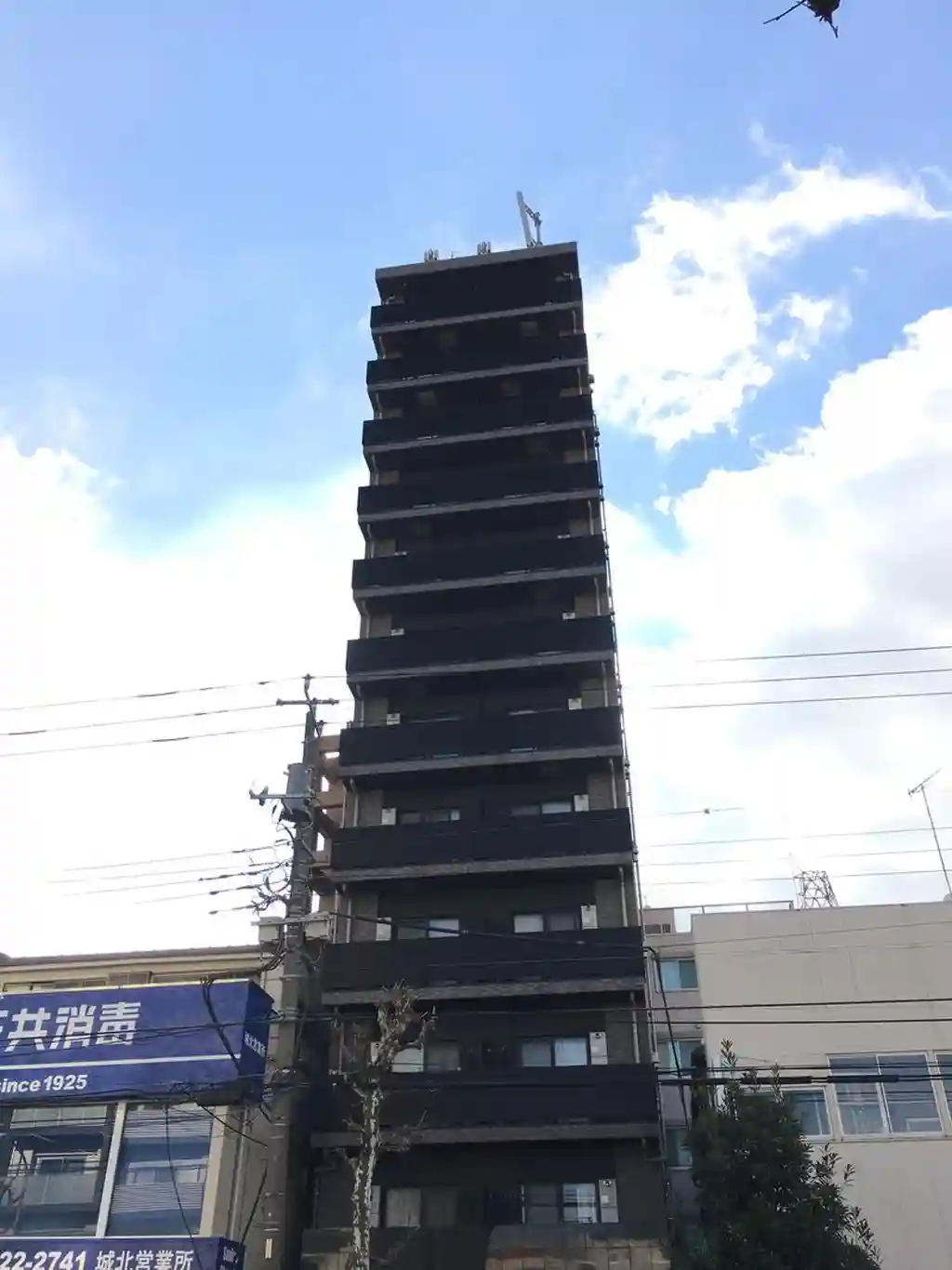 REVUN 外観