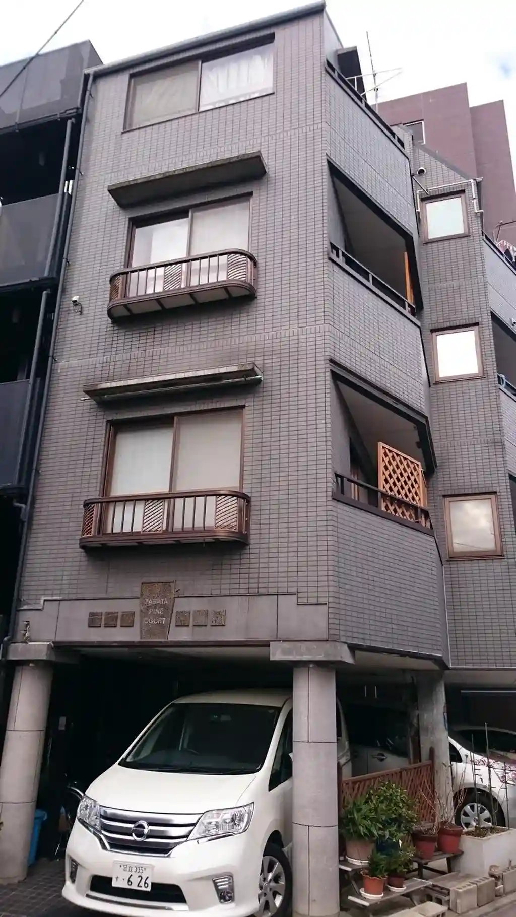 タバタパインコート 外観