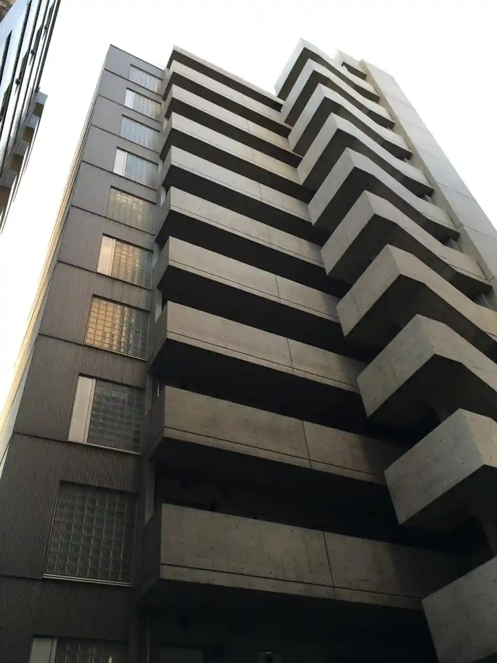 ALBA 外観