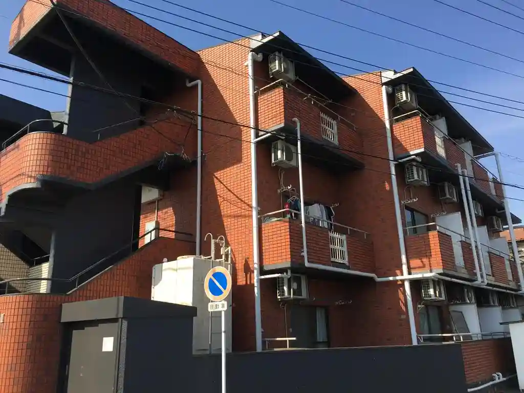 シティパレス脚折3 外観