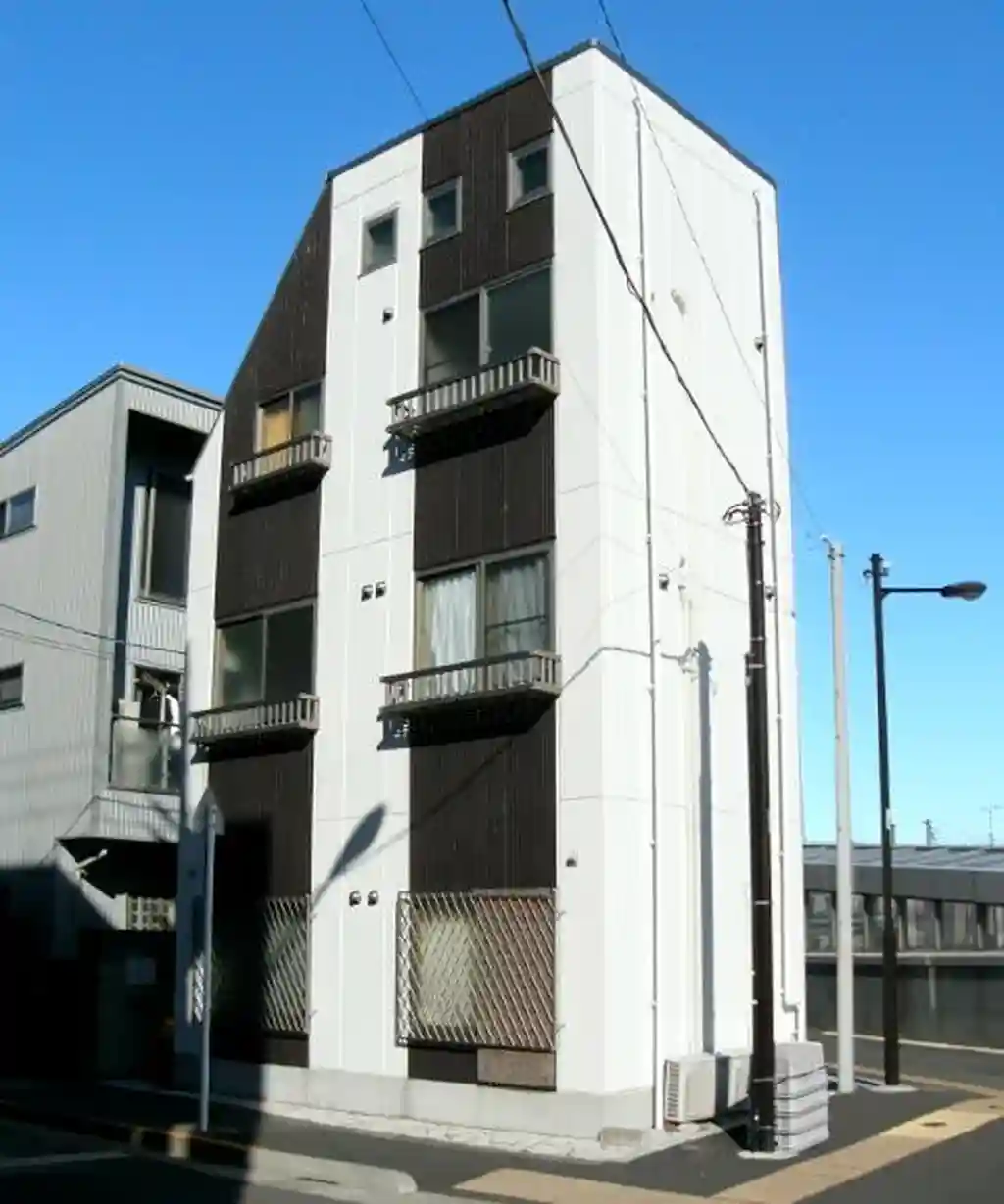 スリーワンビル 外観
