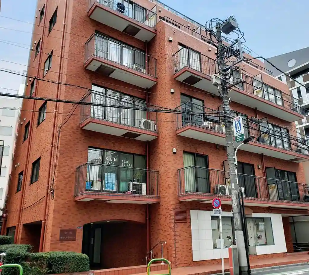 赤坂キャステール 外観