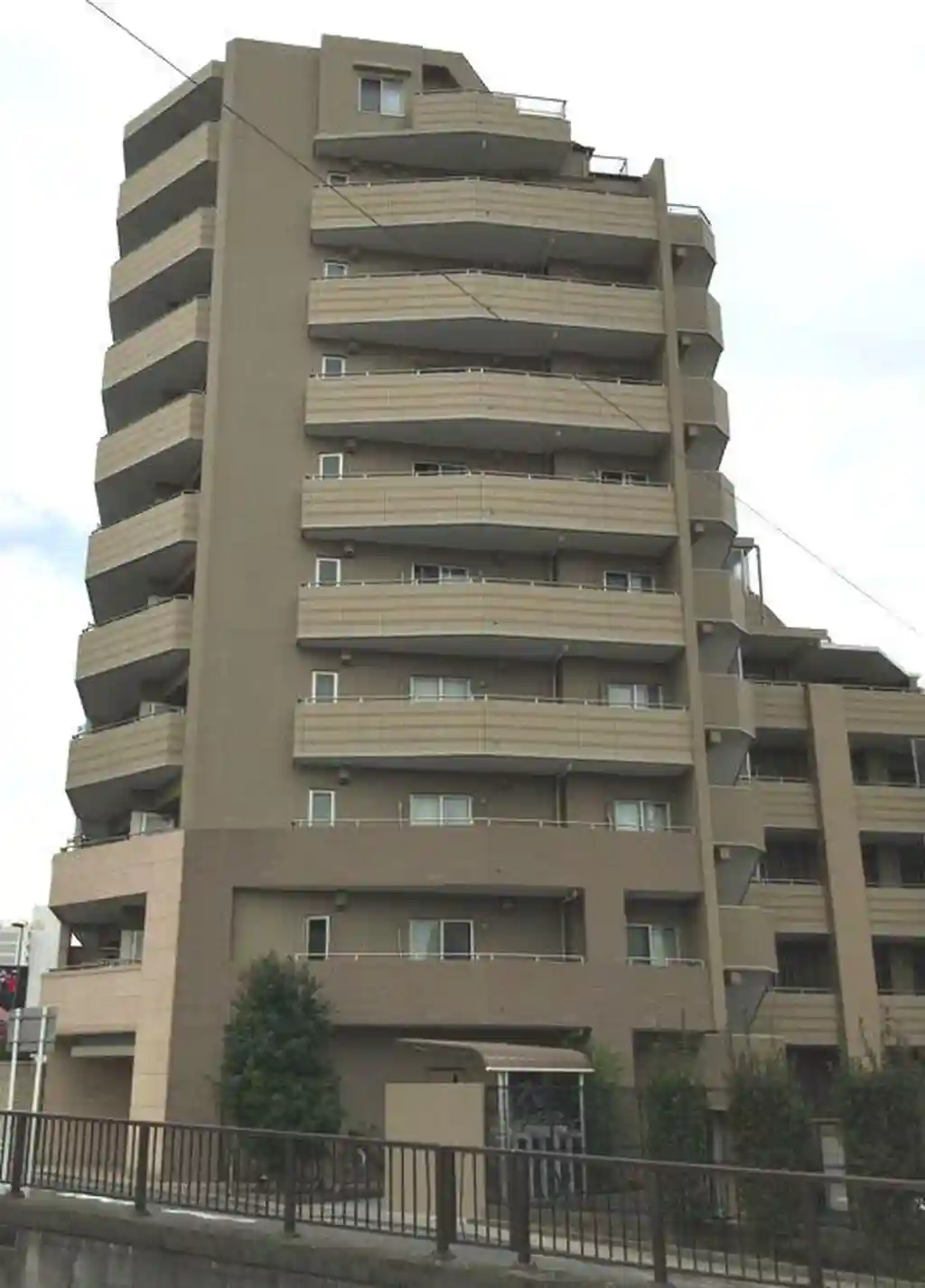 クレストフォルム池上サウスウイング 外観