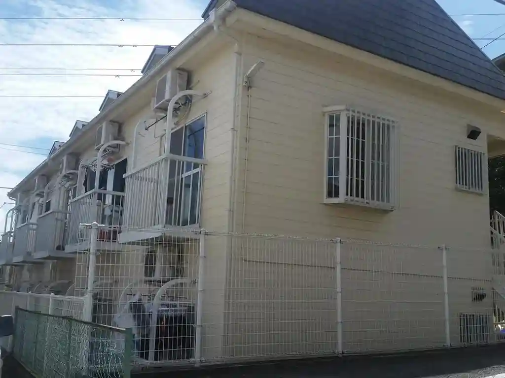 アゼリア七番館 外観