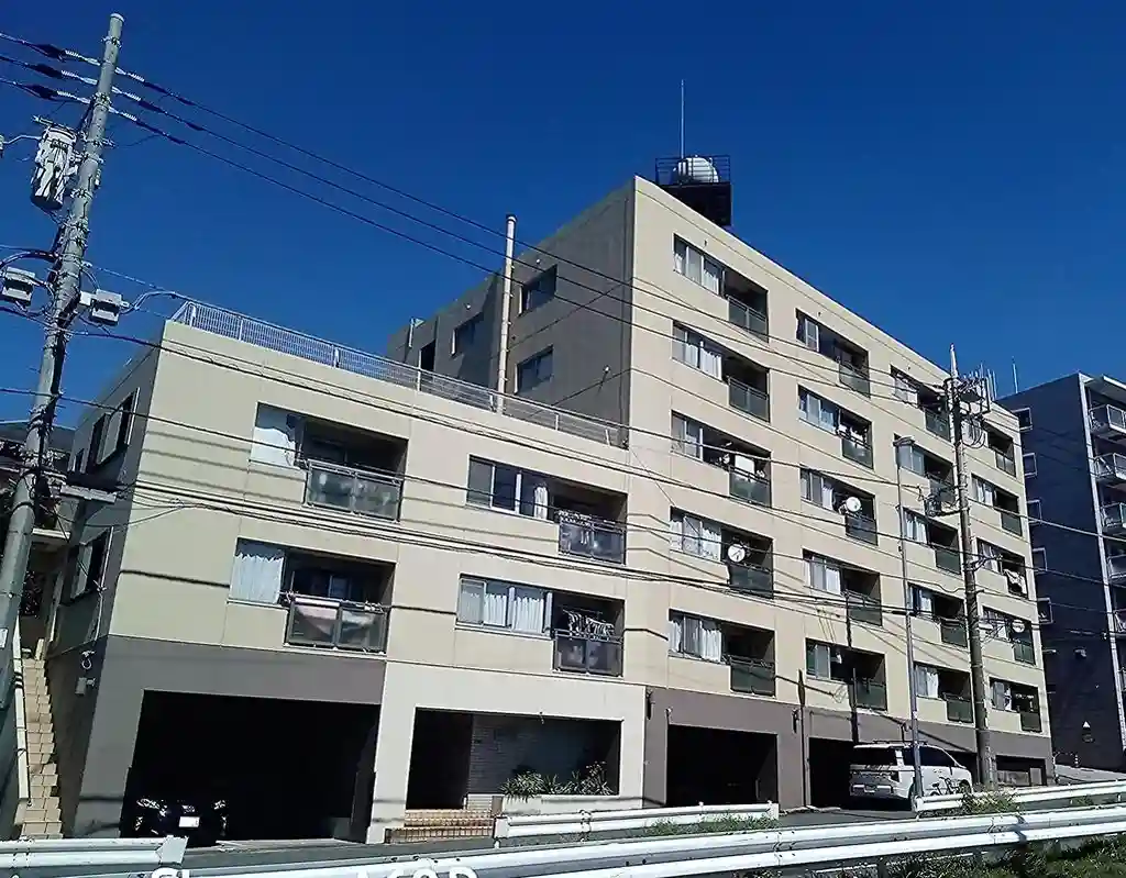 メゾンサンワ 外観