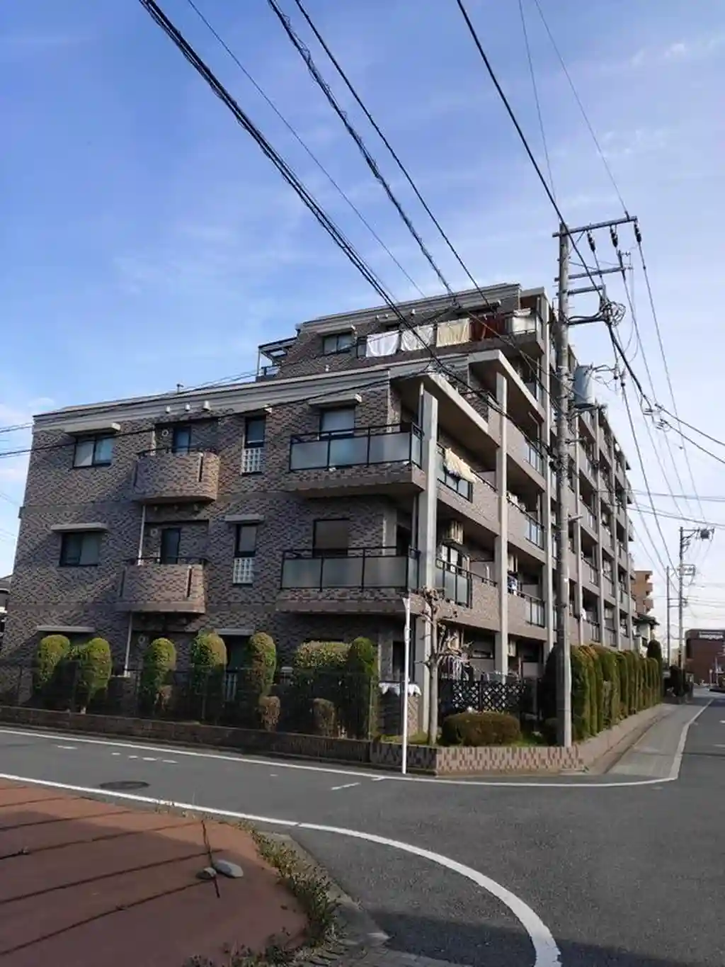 エクレール日野 外観