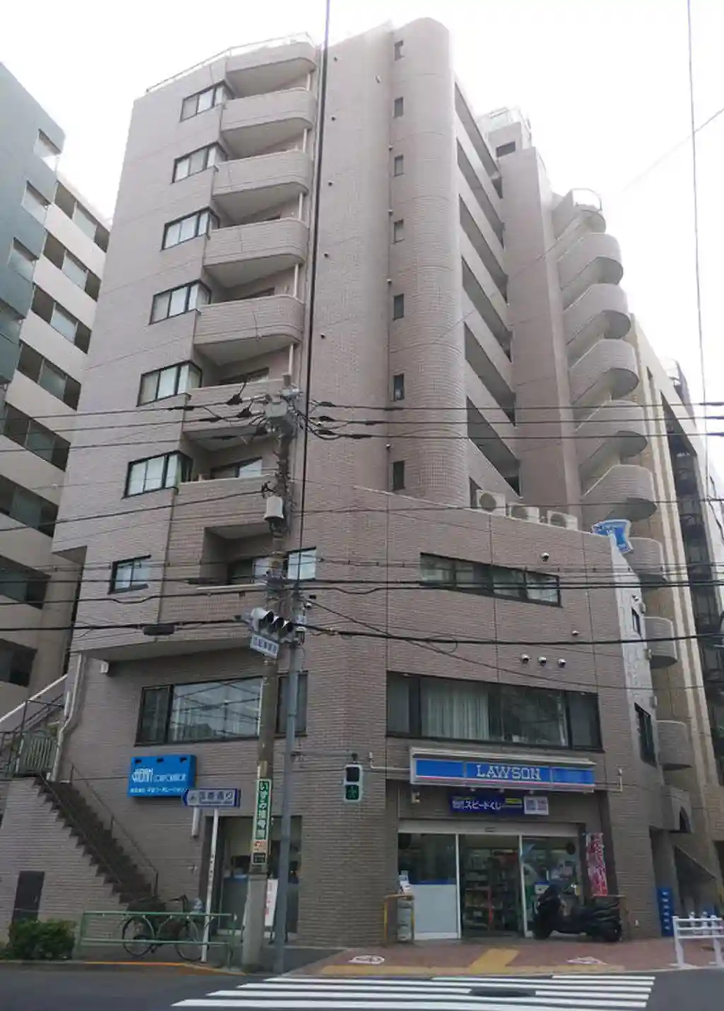 アベニュー世田谷 外観