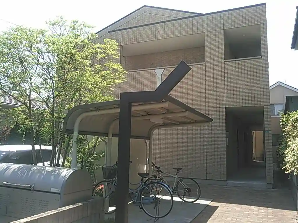 BRILLAR 外観
