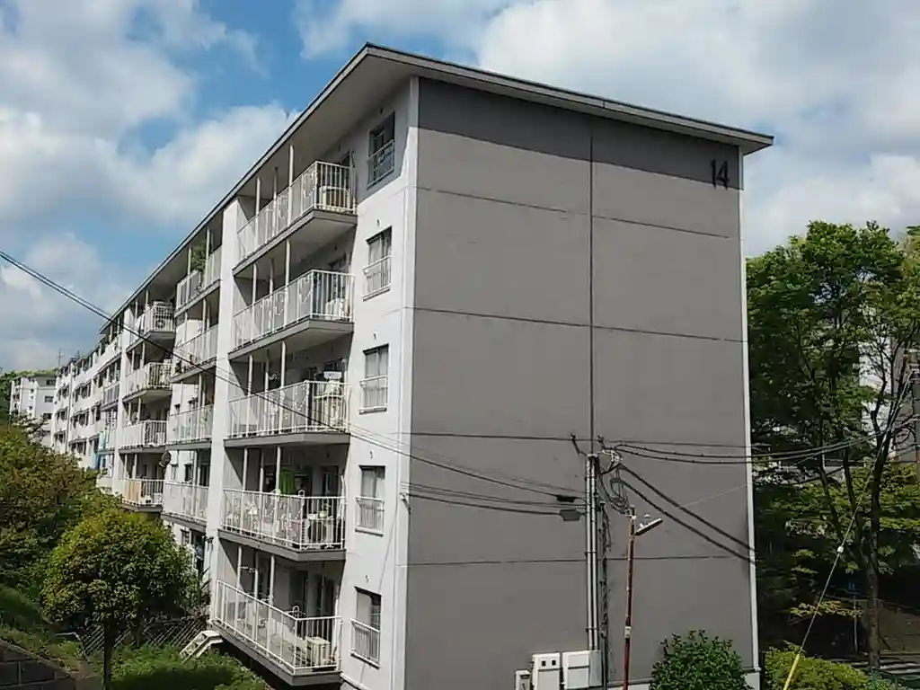 宮前平グリーンハイツ14号棟 外観