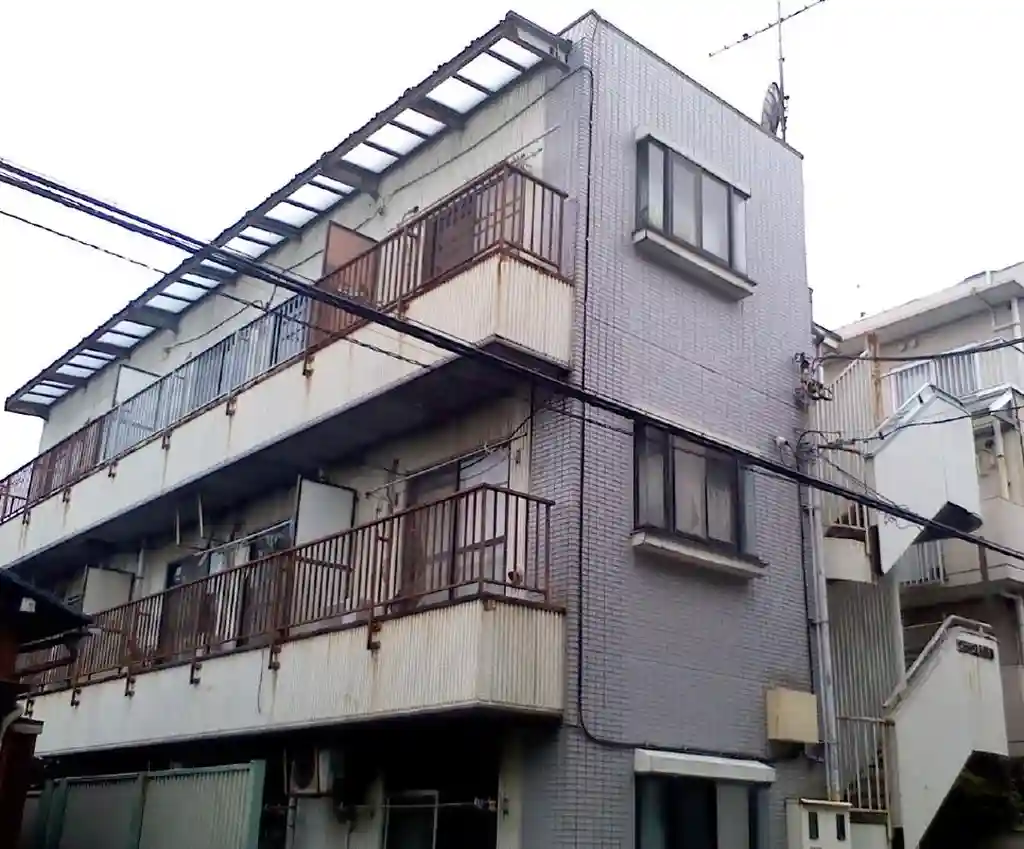 フォースト鶴間 外観