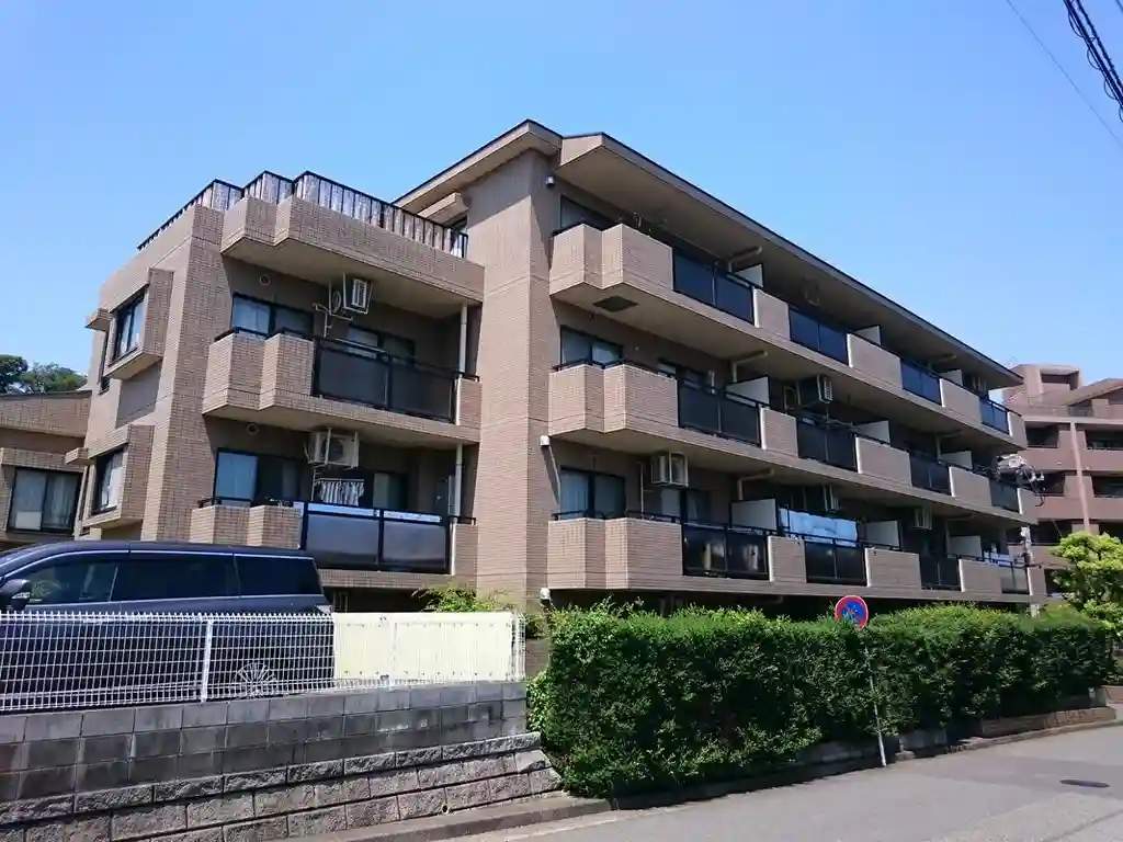 メガロン横浜上永谷 外観