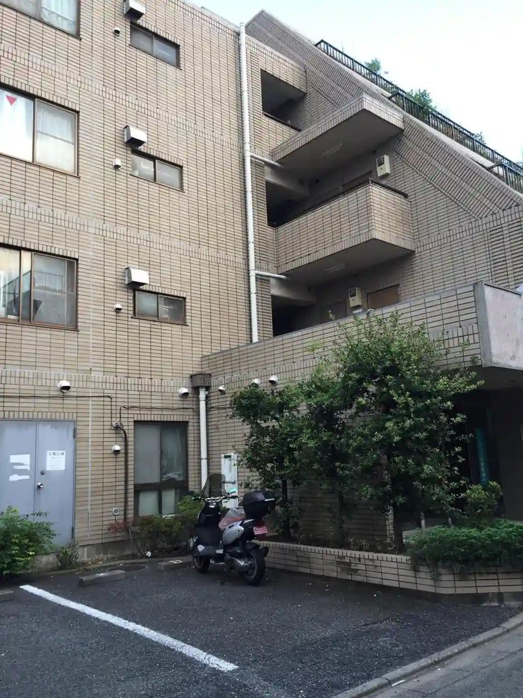 メゾン南烏山 外観